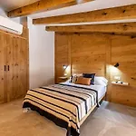 Townhouse Teluo - In The Heart Of Pollenca